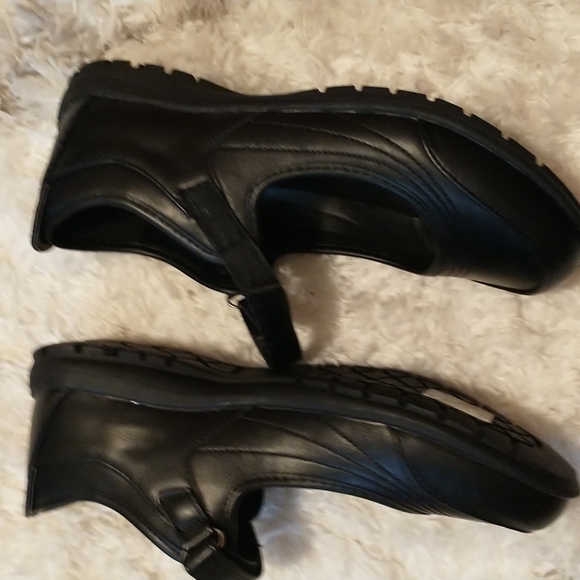 Enzo women's size 5 Maryjane shoes-New WO Box- original sticker on bottom - Picture 4 of 10